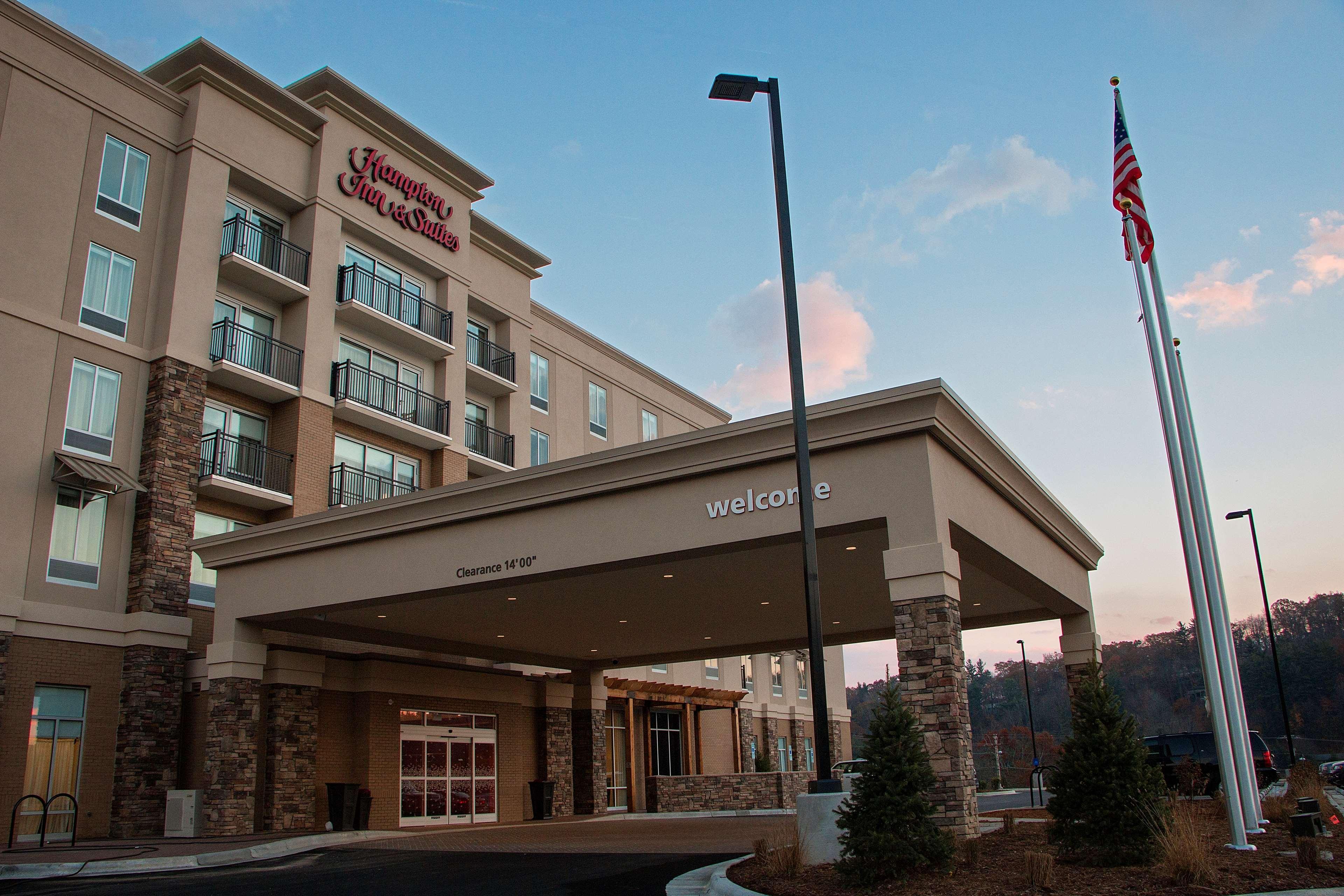 Hampton Inn & Suites Boone, Nc Exterior photo