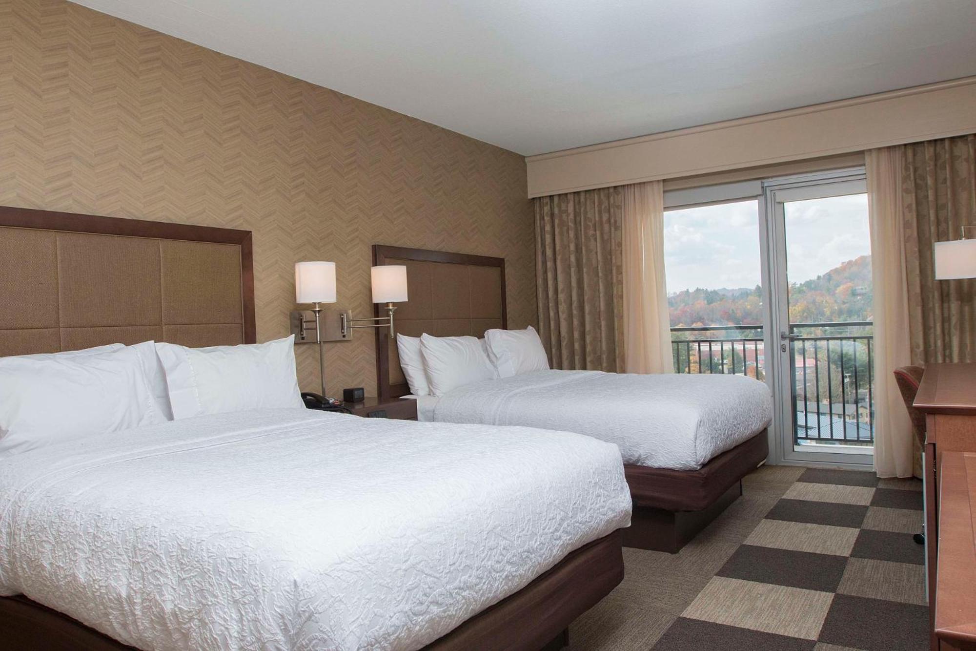 Hampton Inn & Suites Boone, Nc Exterior photo
